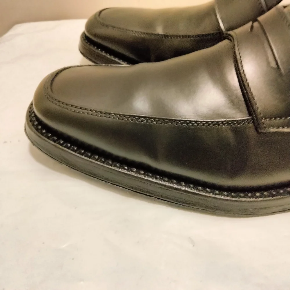 Gucci Men's Mogan Leather Penny Loafers - Picture 4 of 11